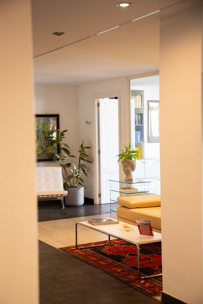 Sala de espera de la planta 4.º A (antes Dr. Reichmann) · ILIA ETL GLOBAL Palma