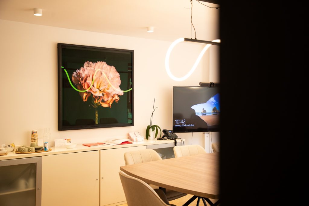 Detalle de la sala de reuniones de la planta 1.º A (antes Confialia) · ILIA ETL GLOBAL Palma